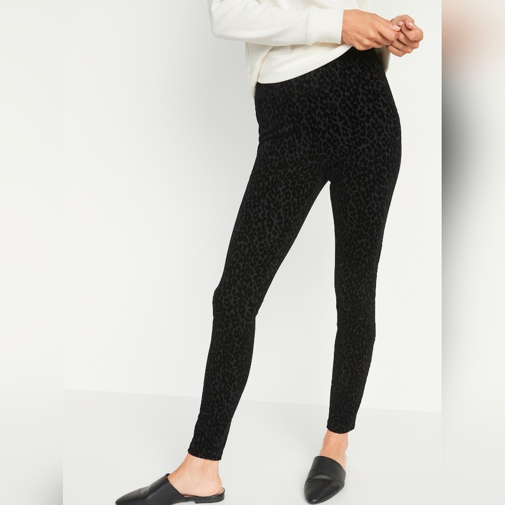Old Navy Leopard Print High Waisted Stevie Pants Small Black